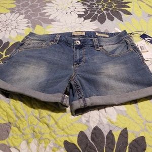 New with tags Silver brand shorts